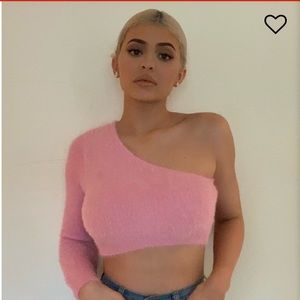 Fuzz what you wear. Pink fuzzy crop